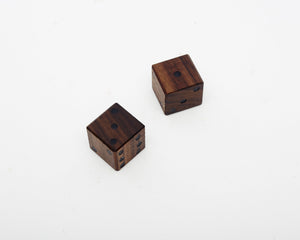 Wooden Dice Walnut